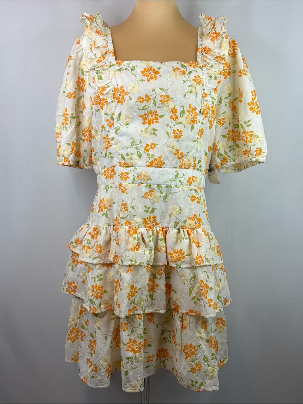 Adelyn Rae Kerry Floral Ruffle Tiered Mini Dress NWT Size Large Orange White